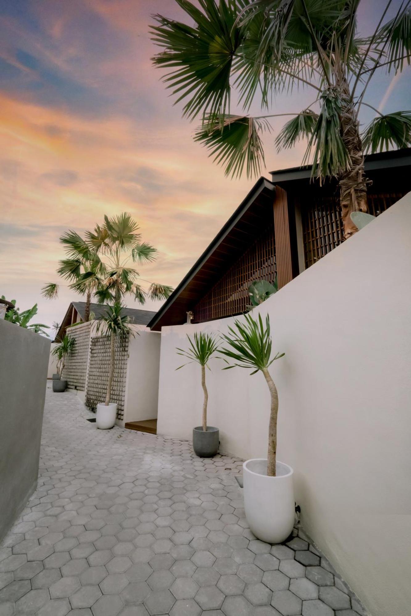 Casalita Ubud Romantic Villas ภายนอก รูปภาพ